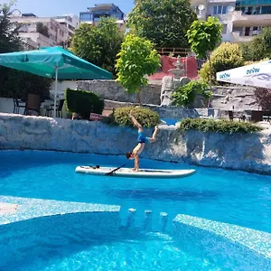 3* Otel Brilliance